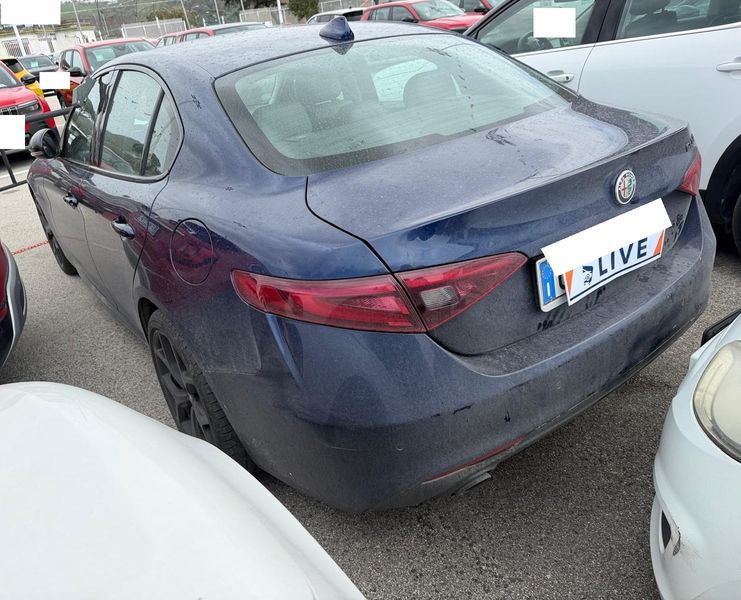 Alfa Romeo Giulia 2.2 JTDM B-Tech — zdjęcie 3
