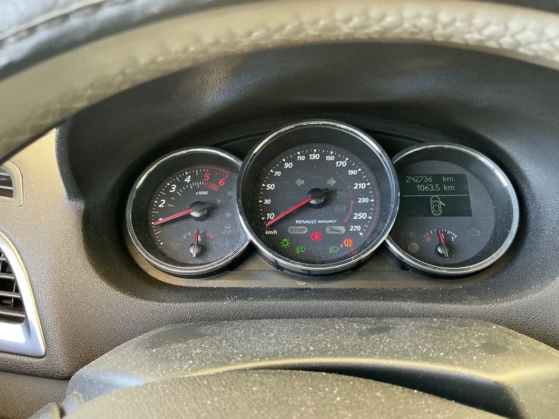 Renault Megane 1.5 dCi GT Line — zdjęcie 13