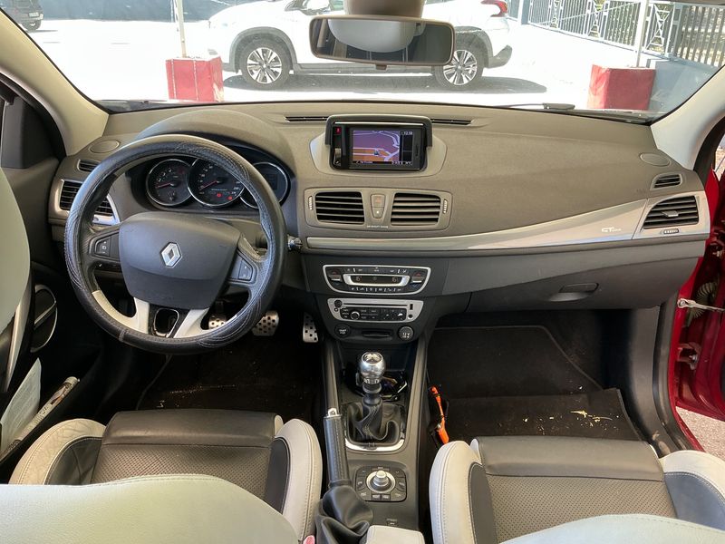 Renault Megane 1.5 dCi GT Line — zdjęcie 12