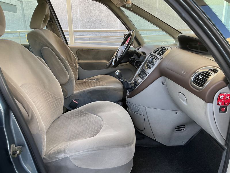 Citroen Xsara Picasso 1.6 HDi Exclusive — zdjęcie 3