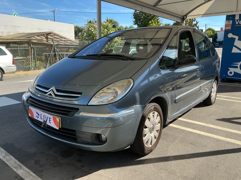 Citroen Xsara Picasso 1.6 HDi Exclusive — zdjęcie 1