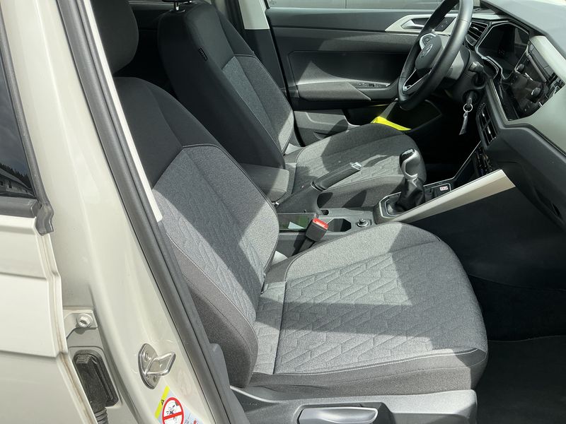 Volkswagen Taigo 1.0 TSI Move — zdjęcie 10