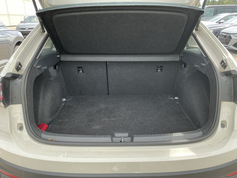Volkswagen Taigo 1.0 TSI Move — zdjęcie 9