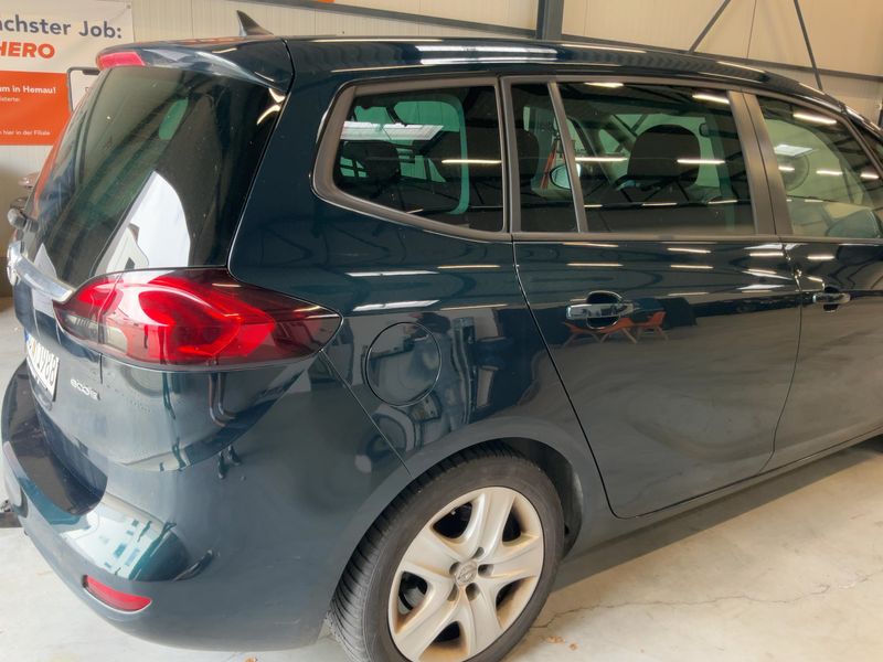 Opel Zafira Tourer 1.4 Turbo Selective — zdjęcie 6