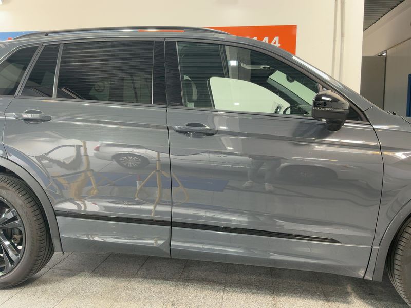 Volkswagen Tiguan 1.4 eHybrid R-Line — zdjęcie 7
