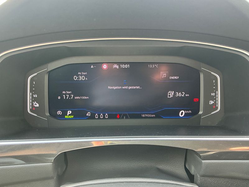 Volkswagen Tiguan 1.4 eHybrid R-Line — zdjęcie 13