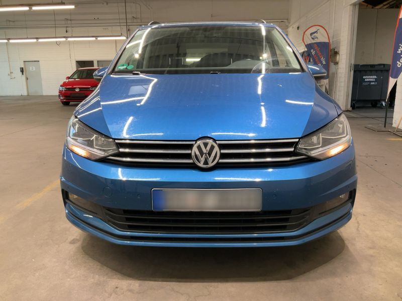 Volkswagen Touran 1.4 TSI Comfortline BlueMotion Tech — zdjęcie 9