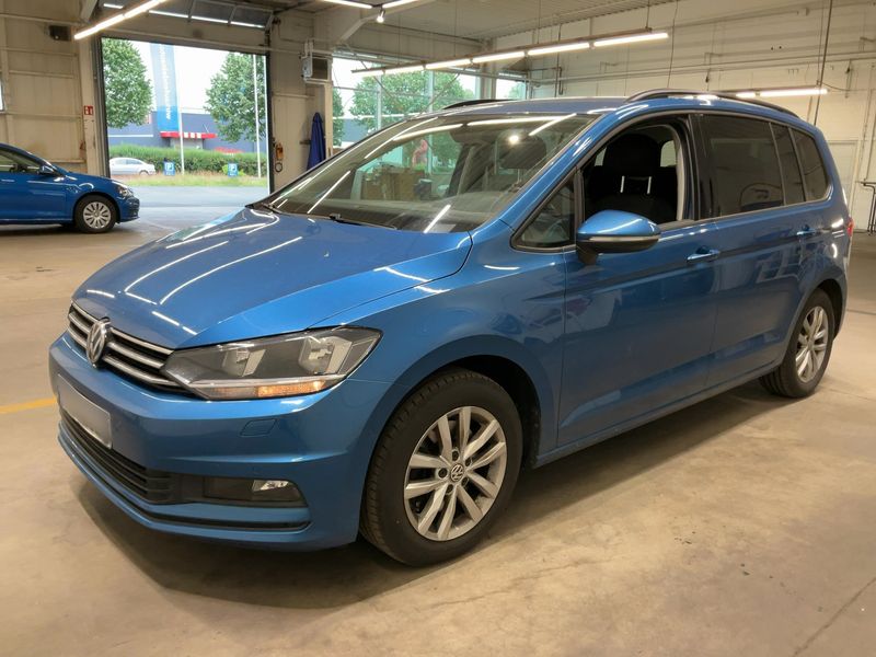 Volkswagen Touran 1.4 TSI Comfortline BlueMotion Tech — zdjęcie 1