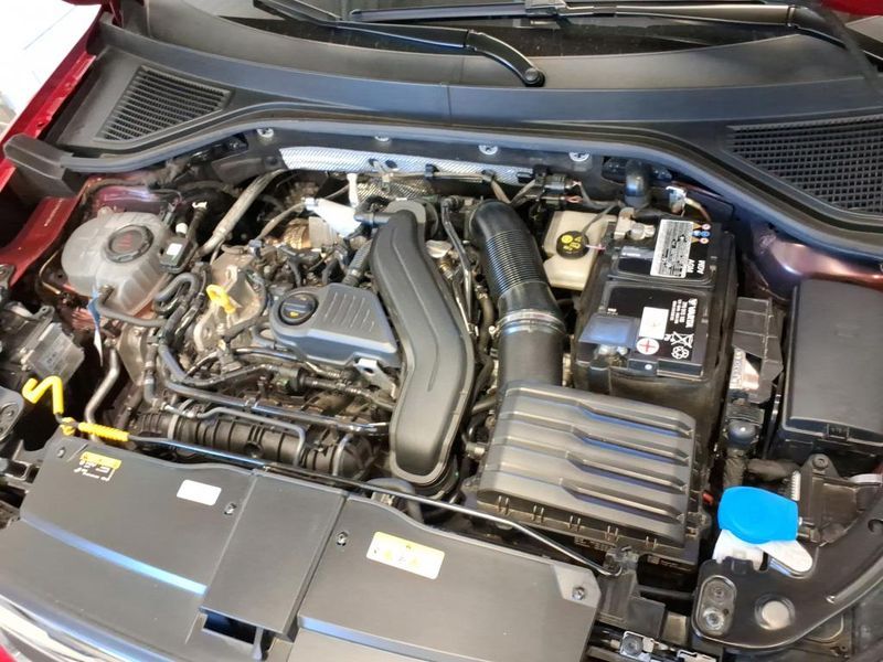 Volkswagen T-Roc 1.5 TSI ACT R-Line — zdjęcie 8