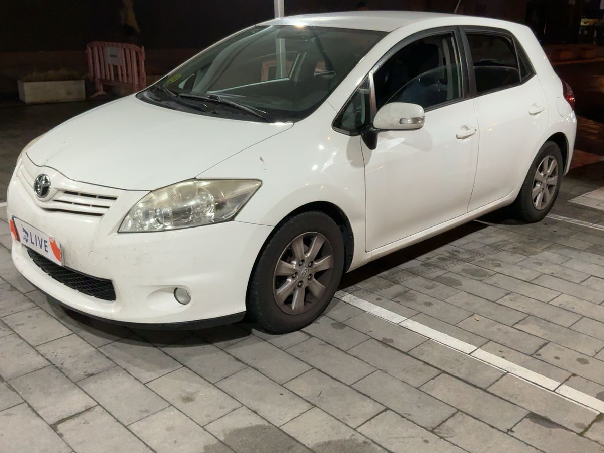 Toyota Auris 1.4 Turbodiesel Active