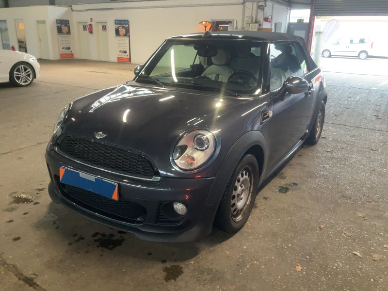 MINI Cabrio