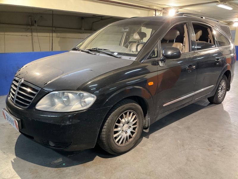 Ssangyong Rodius 270 Xdi