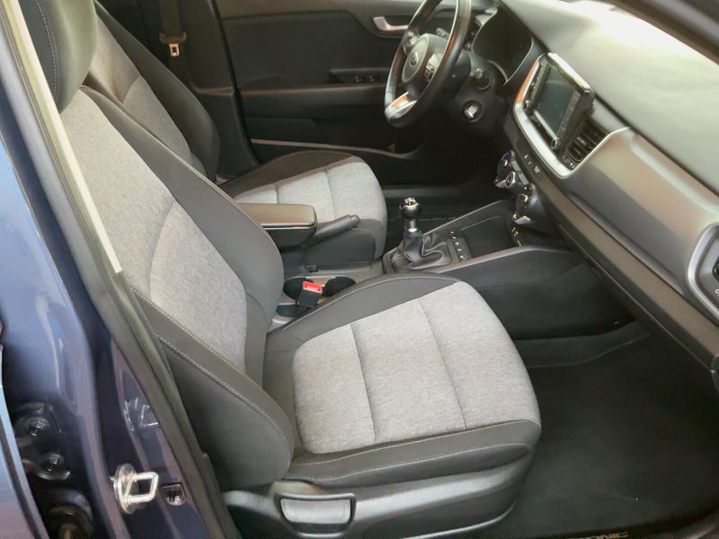 Kia Stonic 1.2 Edition 7 — zdjęcie 11
