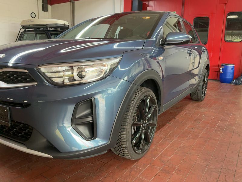 Kia Stonic 1.2 Edition 7 — zdjęcie 2