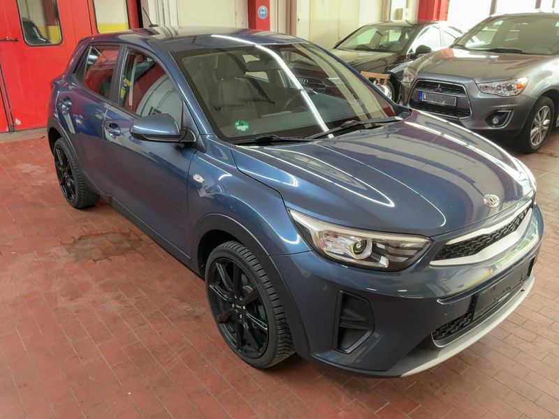 Kia Stonic 1.2 Edition 7 — zdjęcie 8