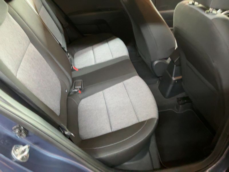 Kia Stonic 1.2 Edition 7 — zdjęcie 14