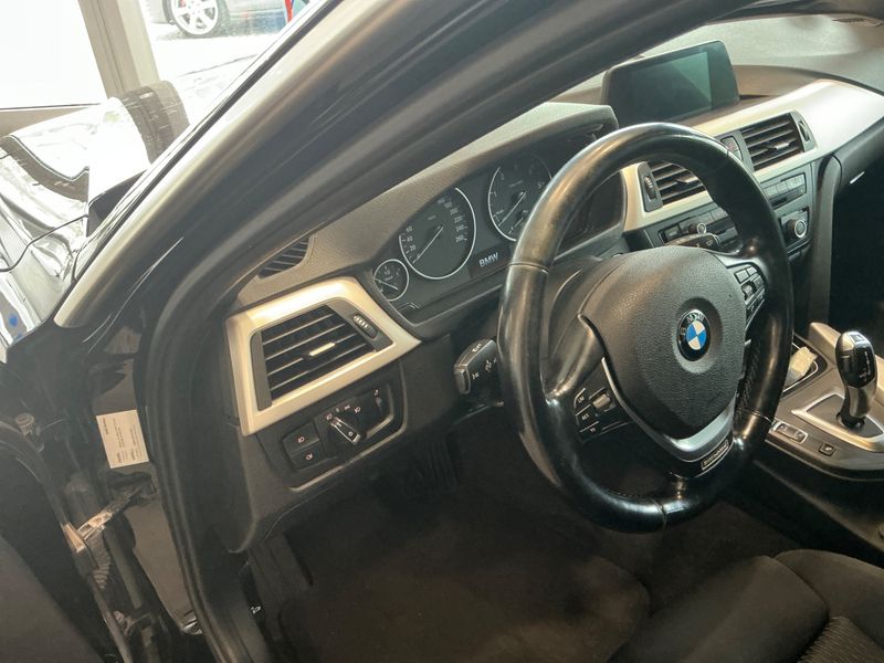 BMW 3er 320d 2014 – снимка 30
