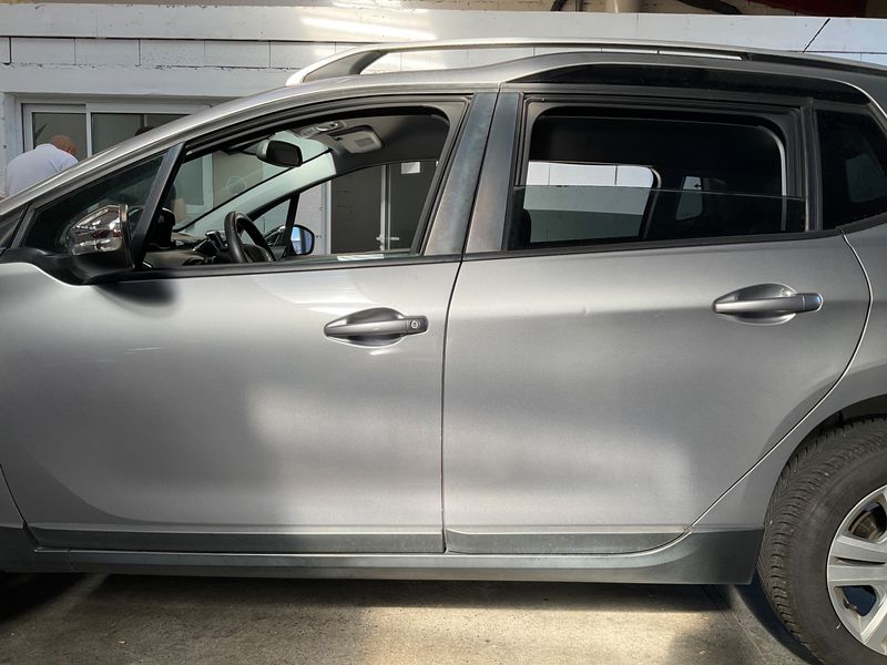 Peugeot 2008 1.2 e-THP Style 2019 – снимка 4