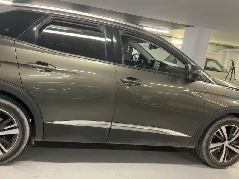 Peugeot 3008 1.5 Blue-HDi Allure Business 2020 – снимка 10