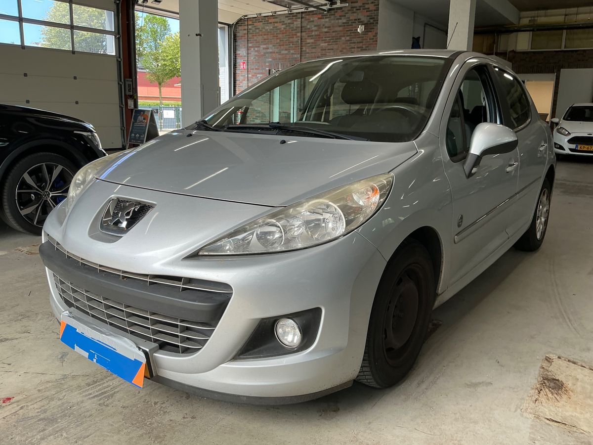 Peugeot 207 2012