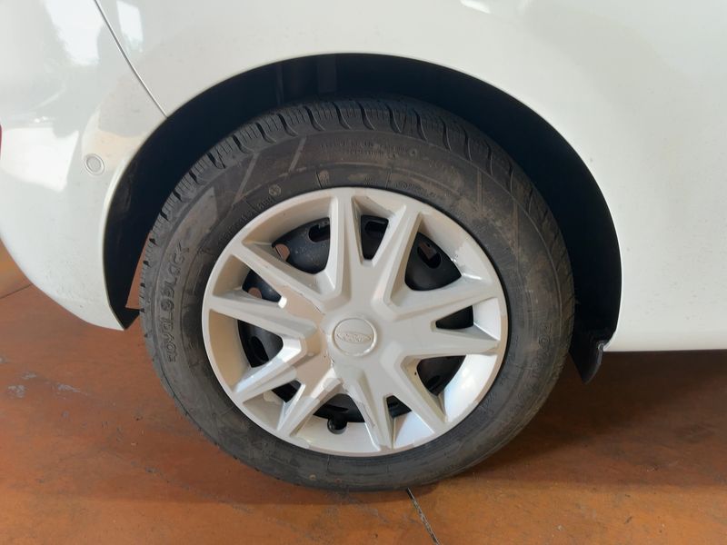 Ford Fiesta 1.1 Affaires Business 2019 – снимка 9