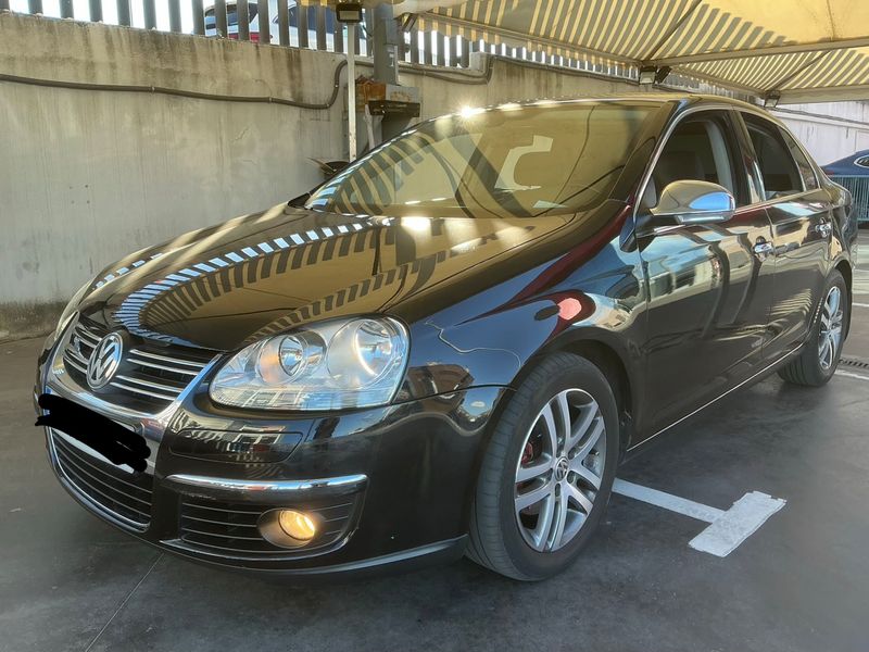Volkswagen Jetta 2.0 TDI Advance — zdjęcie 1