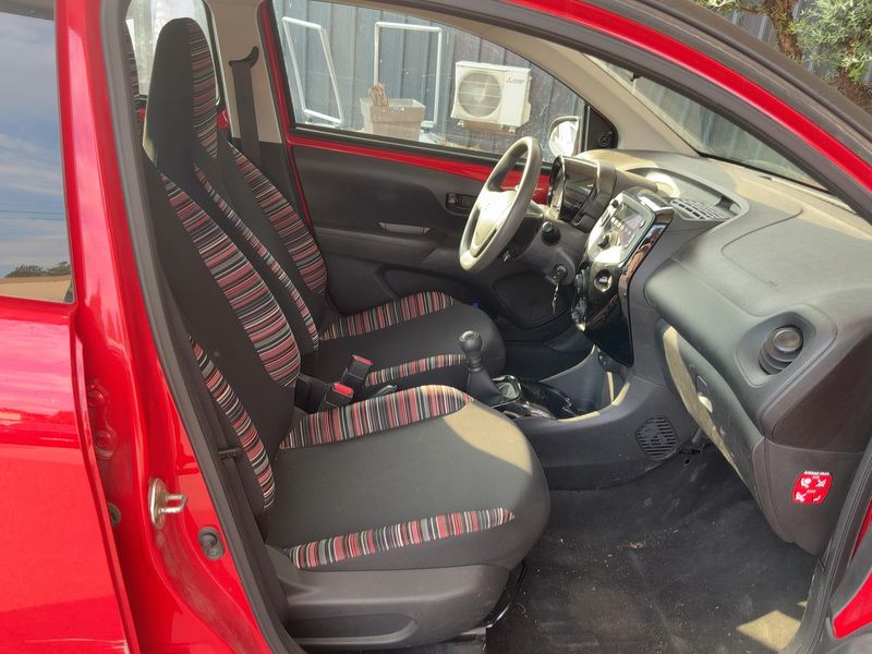 Citroen C1 1.0 VTi Feel — zdjęcie 11