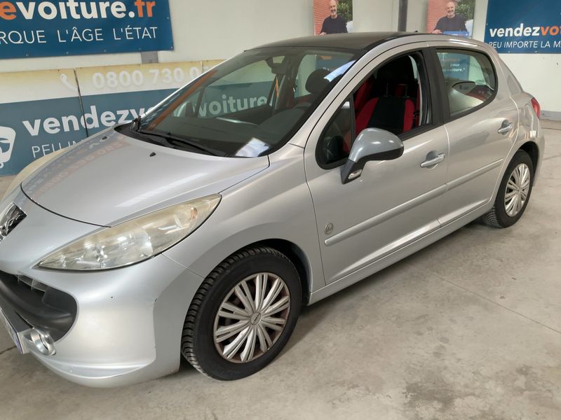 Peugeot 207 1.6 HDi Série 64 — zdjęcie 2