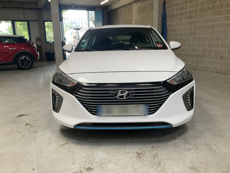Hyundai IONIQ 1.6 Hybrid Trend — zdjęcie 9