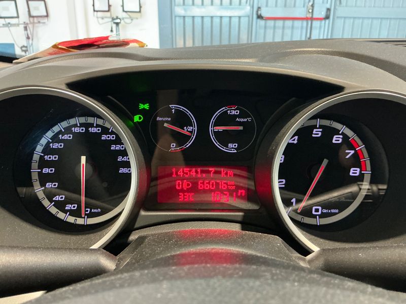Alfa Romeo Giulietta 1.4 Turbo Progression — zdjęcie 13
