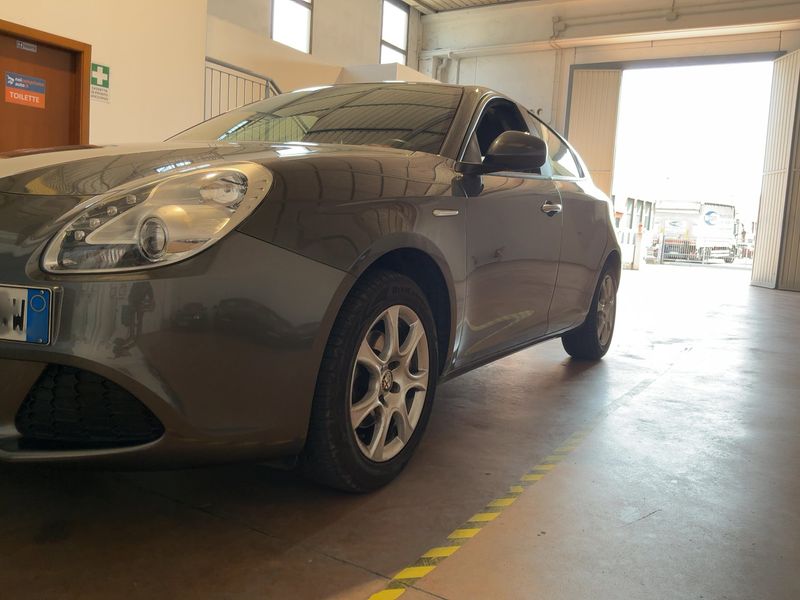 Alfa Romeo Giulietta 1.4 Turbo Progression — zdjęcie 2