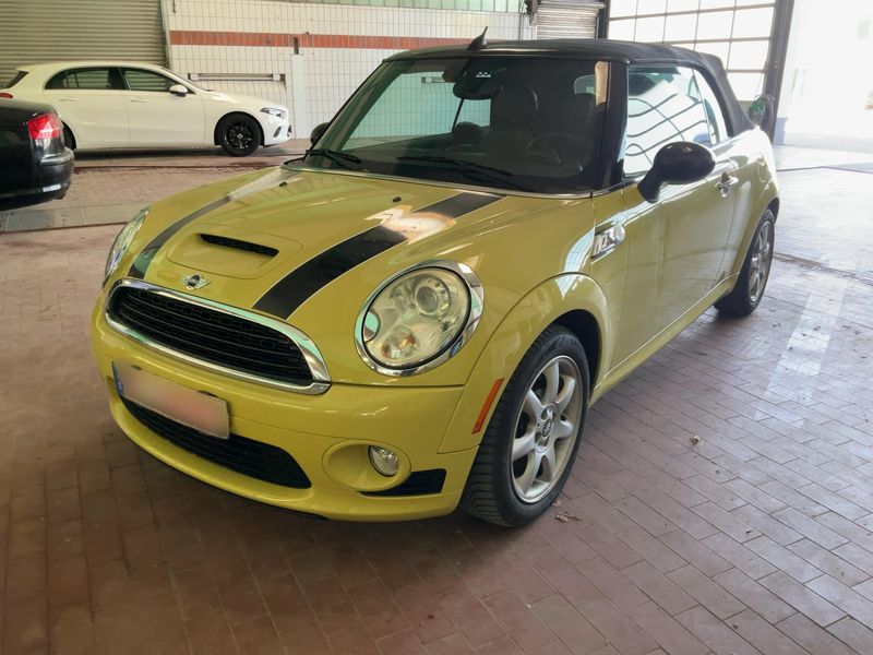 MINI Cabrio