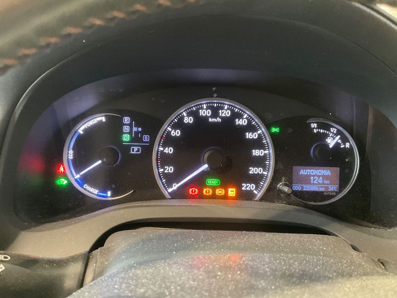 Lexus CT-Serie CT 200h Executive Line — zdjęcie 13