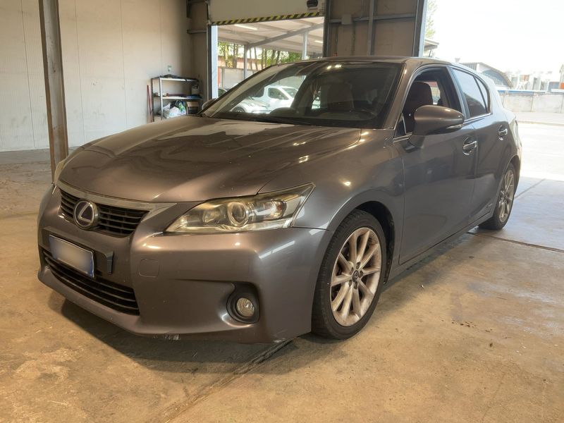 Lexus CT-Serie CT 200h Executive Line — zdjęcie 2