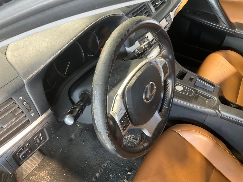 Lexus CT-Serie CT 200h Executive Line 2013 – снимка 30