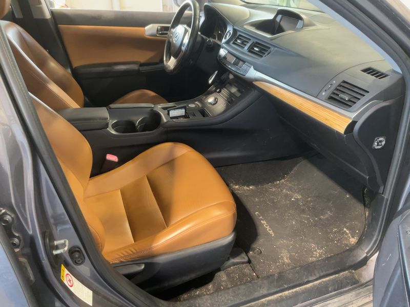 Lexus CT-Serie CT 200h Executive Line — zdjęcie 11