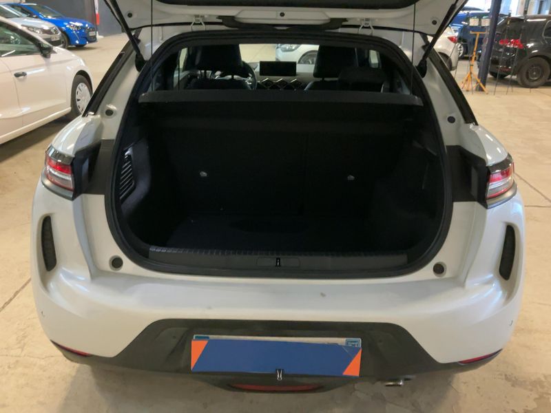 DS Automobiles DS3 Crossback 1.5 Blue-HDi Performance Line Plus — zdjęcie 10