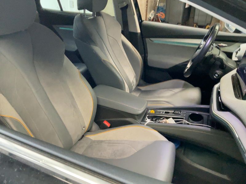 Skoda Enyaq iV 80 Lounge — zdjęcie 11