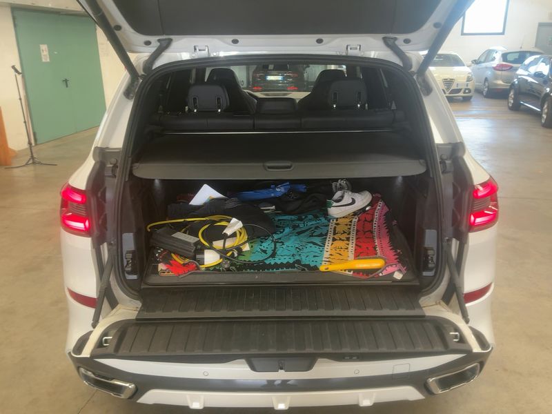 BMW X5 xDrive 45e M Sport — zdjęcie 10