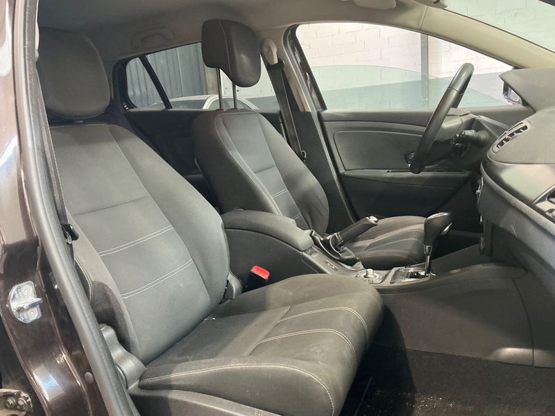 Renault Megane 1.5 dCi Business — zdjęcie 3