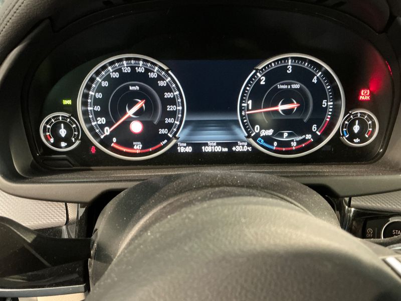 BMW X6 xDrive 30d — zdjęcie 13