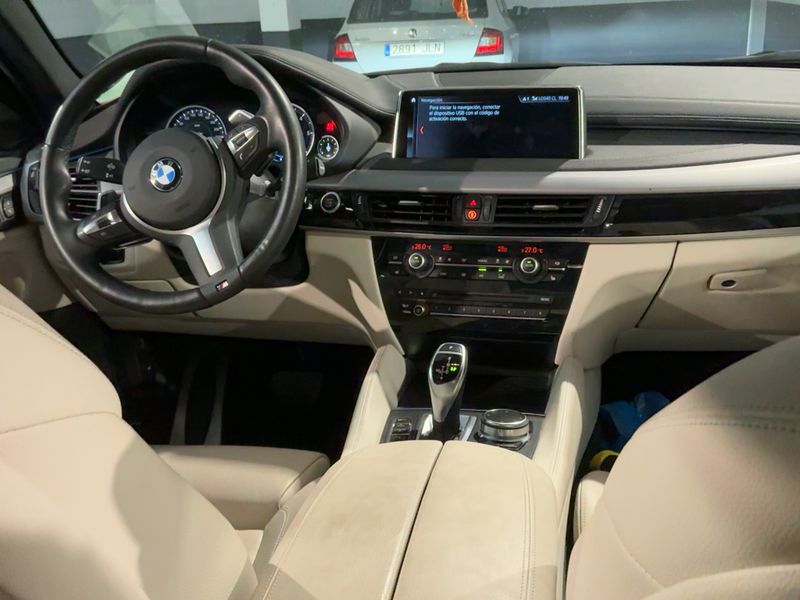 BMW X6 xDrive 30d — zdjęcie 12
