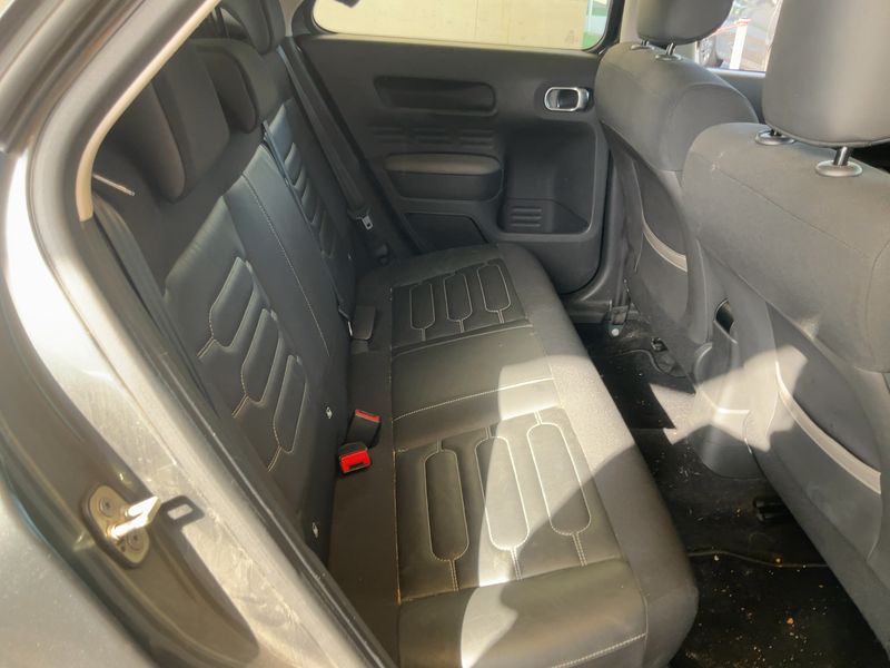 Citroen C4 Cactus 1.6 Blue-HDi Shine Edition Urban — zdjęcie 14