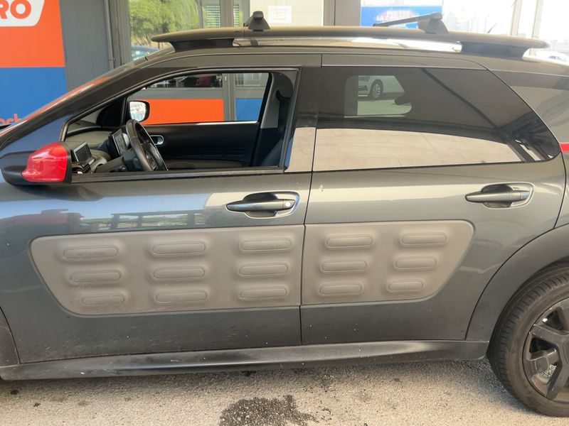 Citroen C4 Cactus 1.6 Blue-HDi Shine Edition Urban — zdjęcie 4