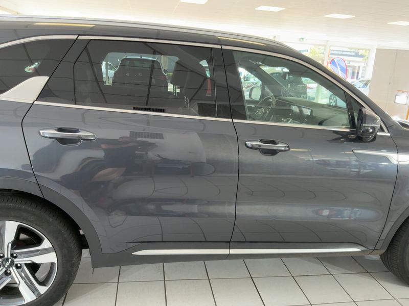 Kia Sorento 1.6 TGDI Plug-in Hybrid Platinum 4WD — zdjęcie 7