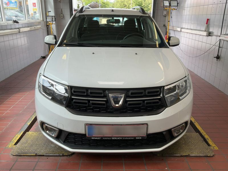 Dacia Logan MCV 1.5 dCi Comfort — zdjęcie 9