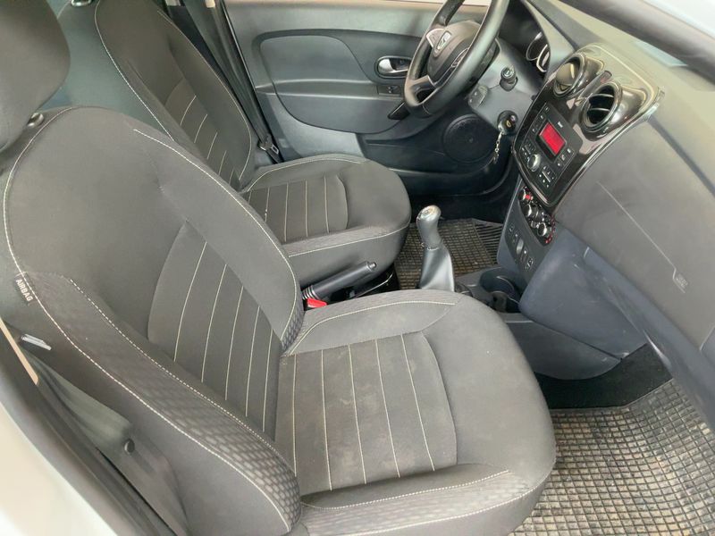 Dacia Logan MCV 1.5 dCi Comfort — zdjęcie 11
