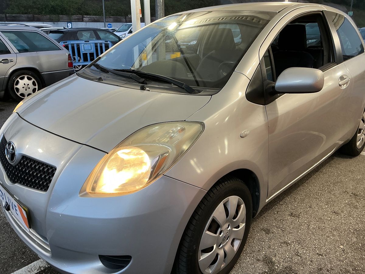 Toyota Yaris 1.0 VVT-i