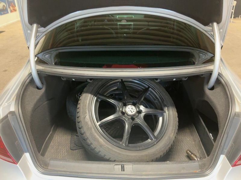 Volkswagen CC 2.0 TSI — zdjęcie 10