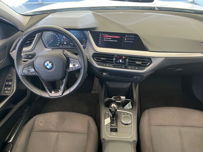 BMW 1er 118i Advantage 2020 – снимка 17